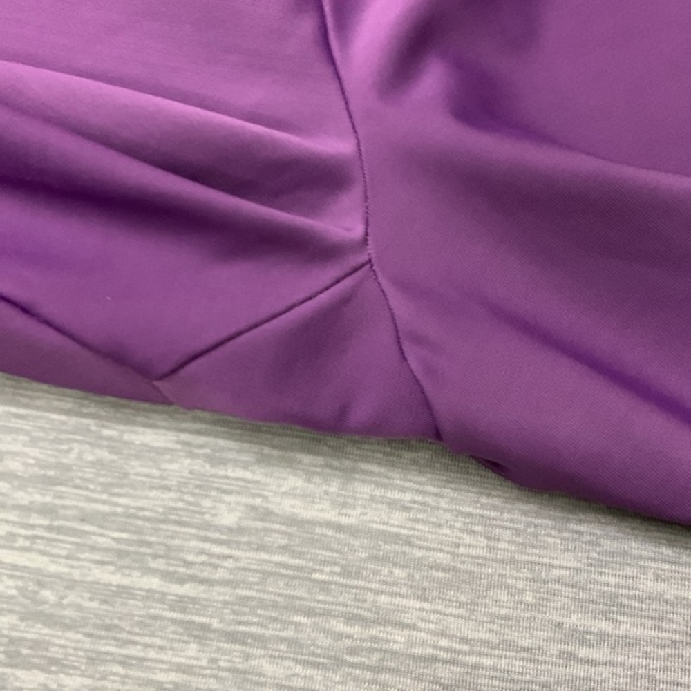 3/$20✨Under Armour Athletic Capri Leggings - Picture 7 of 7